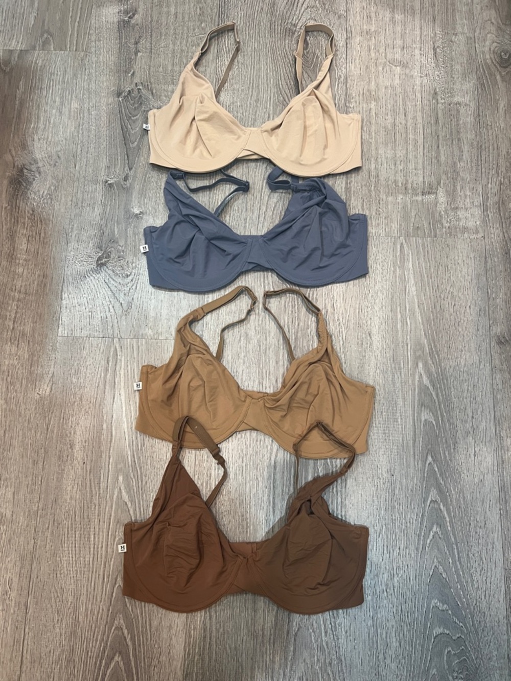 Lot of 4 NWOT Harper Wilde smoothing bras 36d